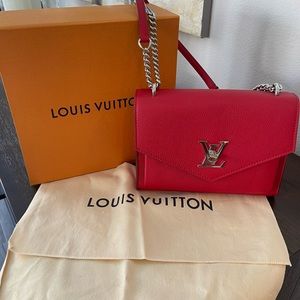 Louis Vuitton Purse
